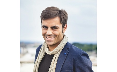 Diogo Geraldes has been awarded the University of Chicago JILAEE Fellowship